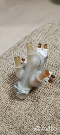 Клапан заливной стиральной машины трех ходовой