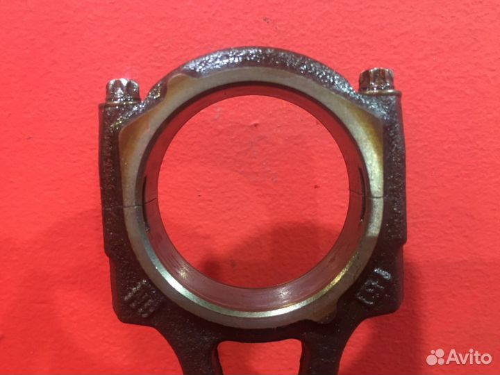 Поршень с шатуном Opel Astra H хетчбэк Z14XEP 1.4L