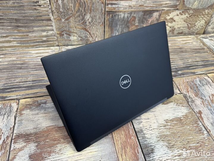 Dell Latitude 7390