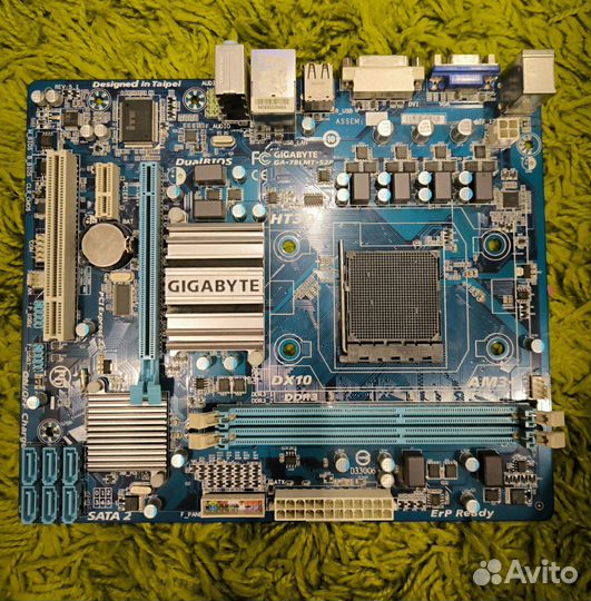 Материнская плата