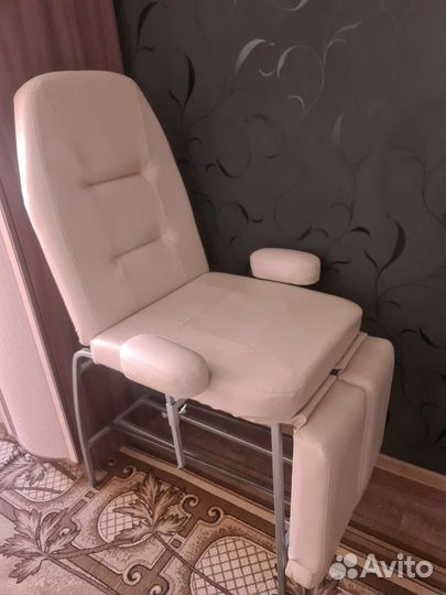 Педикюрное кресло