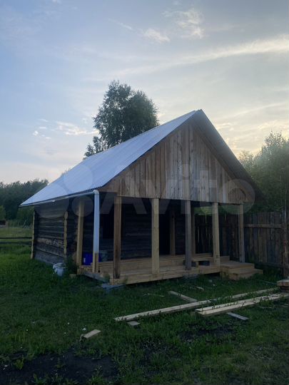 Дача 20 м² на участке 8,5 сот.