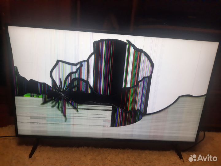 Телевизор SMART tv с вайфаем бу