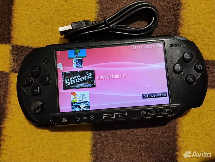 Sony PSP Прошитая 150 игр