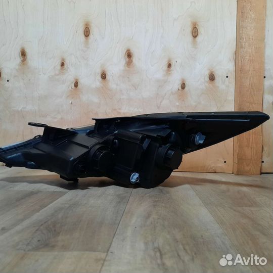 Фара Hyundai Sonata