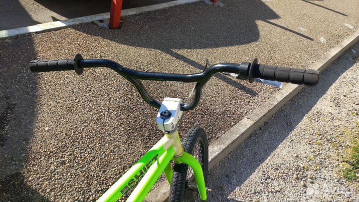 Велосипед BMX Stinger Shift