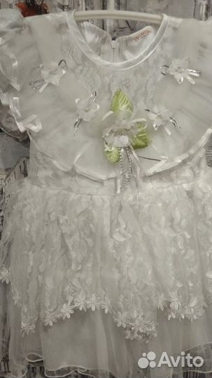 Платье для девочки праздничное