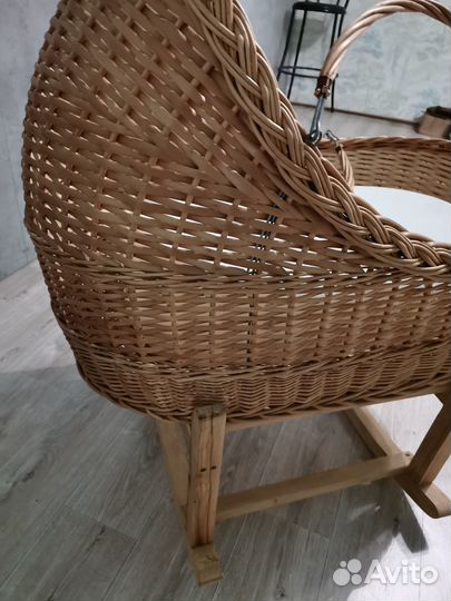 Плетёная люлька, качалка