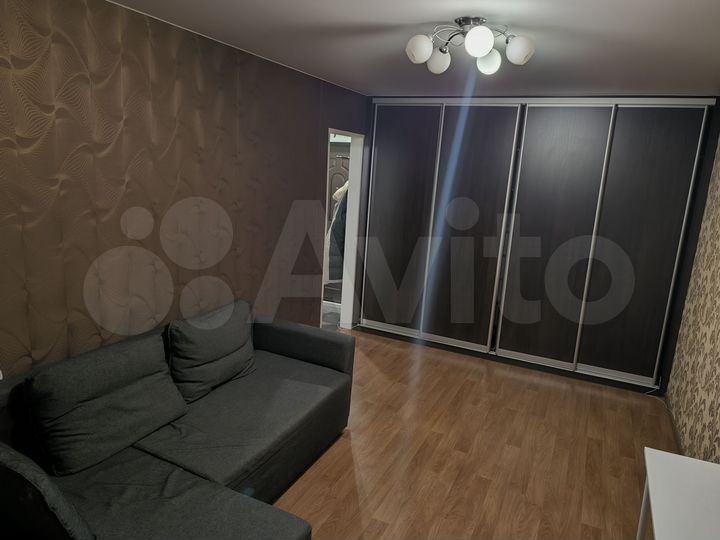 1-к. квартира, 32 м², 8/9 эт.