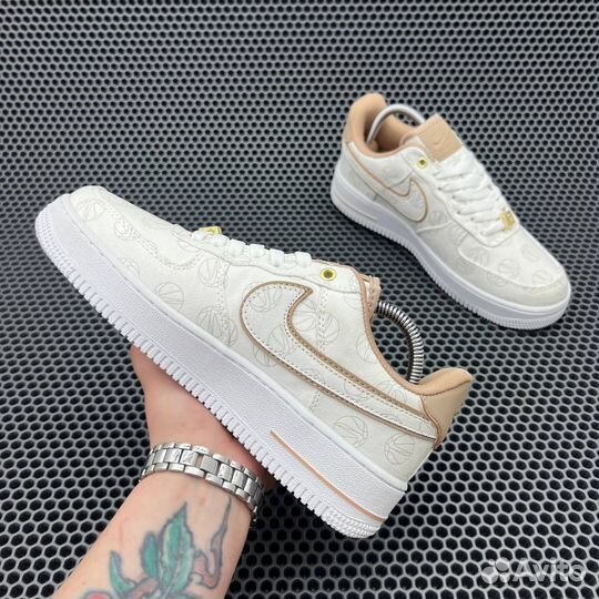 Кроссовки Nike Air Force 1 07 Lux White Beige