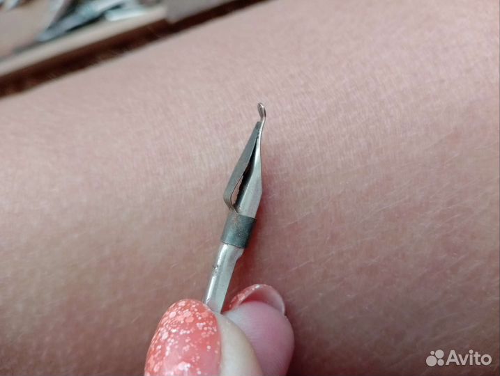 Перья плакатные