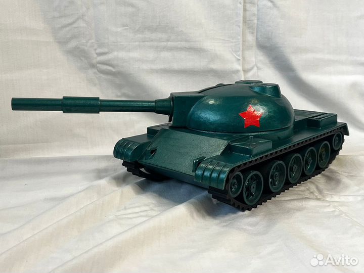 Игрушка танк СССР