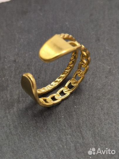 Кольцо медицинская сталь с напылением золотом