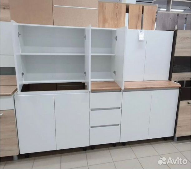 Кухонный гарнитур