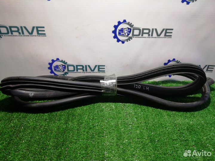 Уплотнитель проема двери передний левый Hyundai