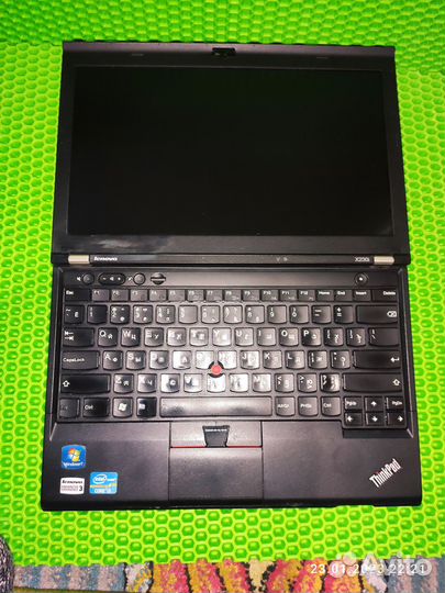 Lenovo Thinkpad x230i нов.батарея + док станция
