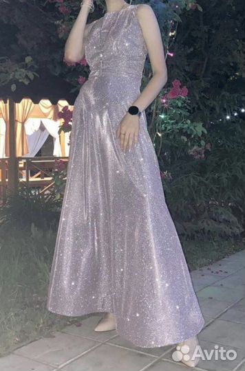 Платье вечернее