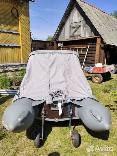 Надувная лодка