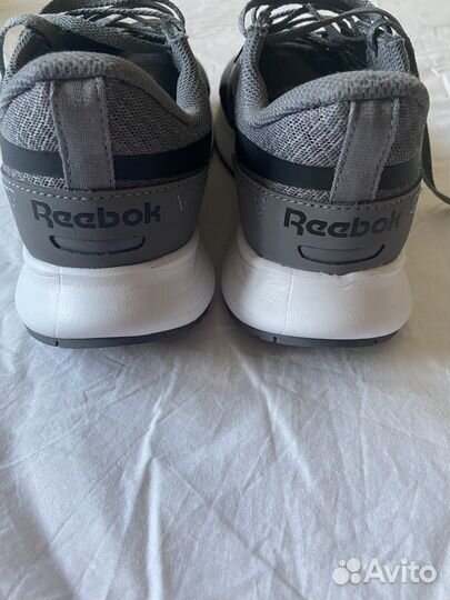 Кроссовки reebok 38,5