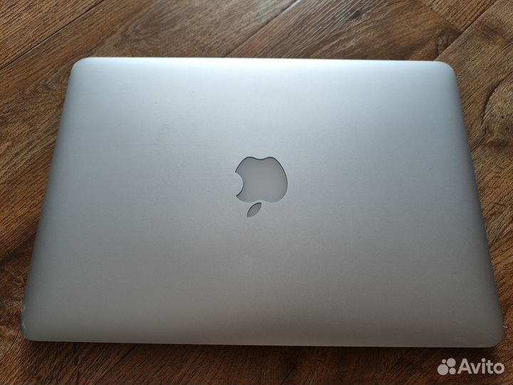 MacBook Pro 13 (2015), 512 гб, Core i5, 2.9 ггц, R