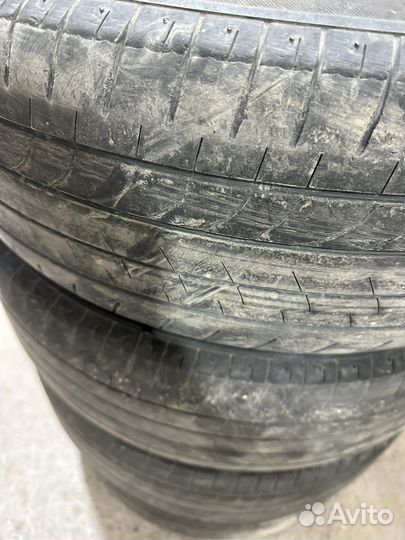 Bridgestone Dueler H/L 33A 235/55 R20