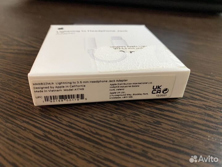 Переходник/адаптер Apple Lightning - 3.5 mm Jack