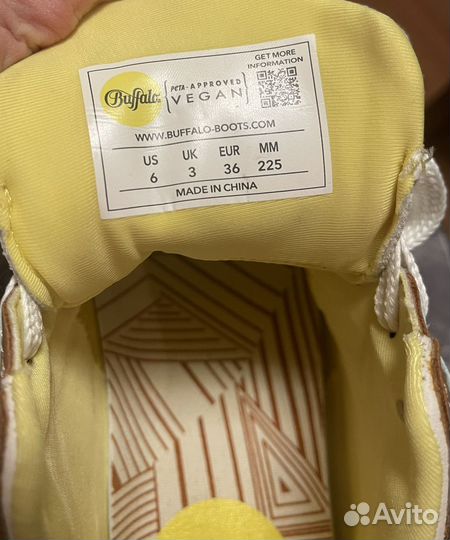 Кроссовки новые buffalo р36