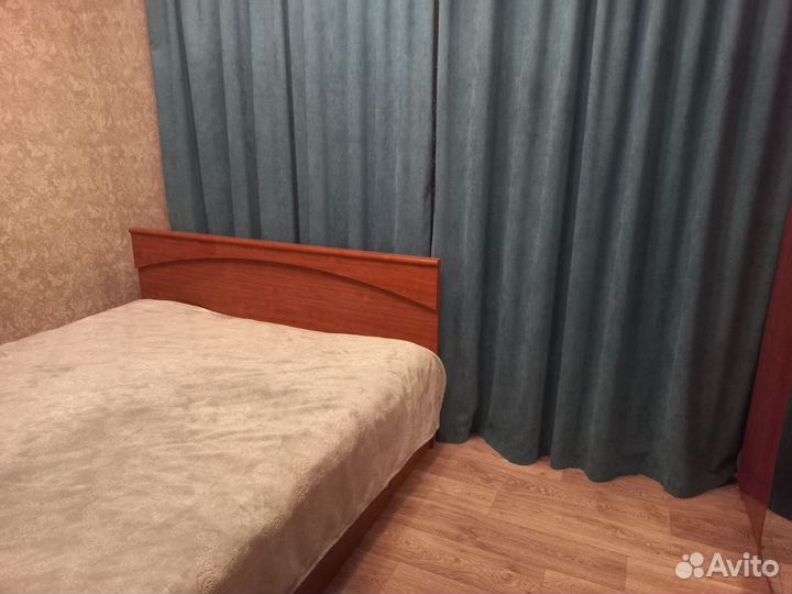 Комплект мебели в спальню бу