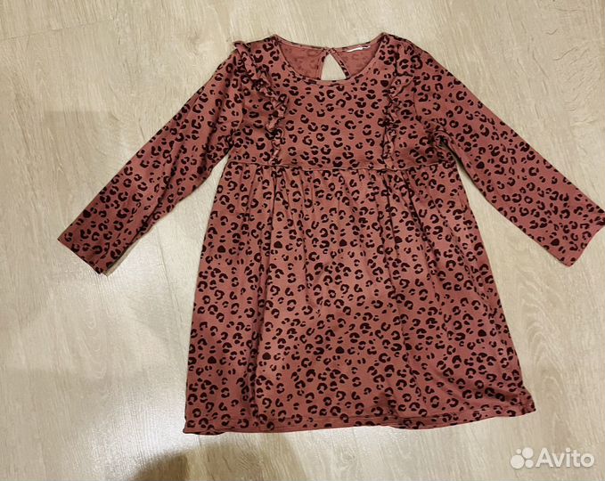Платья для девочки 104 р