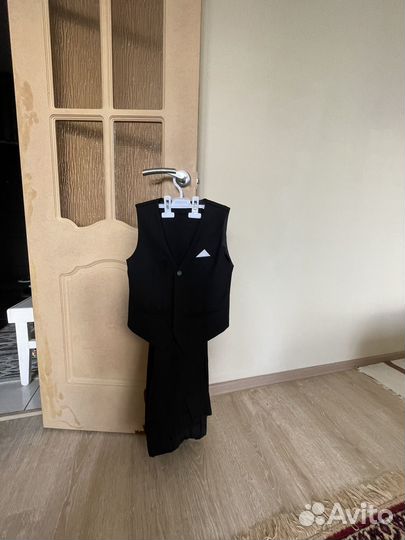 Одежда для мальчика 128-140 размер