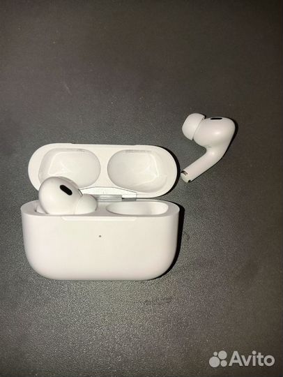 Наушники AirPods Pro 2 (чехол в подарок)