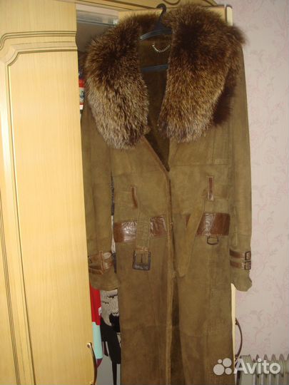 Продам дубленку новую