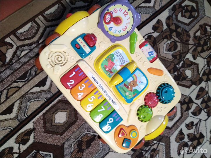 Развивающий стол