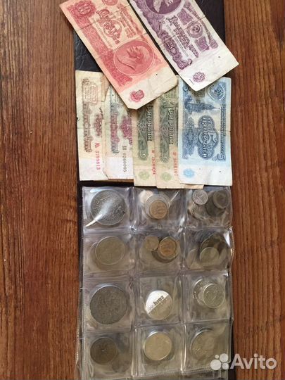 Коллекция монет и банкнот