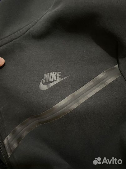 Nike Tech Fleece