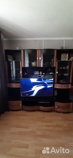 Стенка в гостиную бу