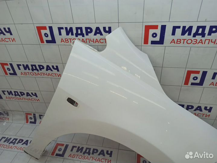 Крыло переднее правое Nissan Tiida (C11) F3100-ZW5MA