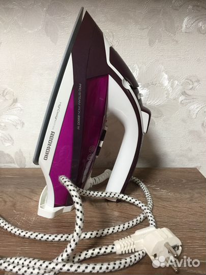 Утюг redmond