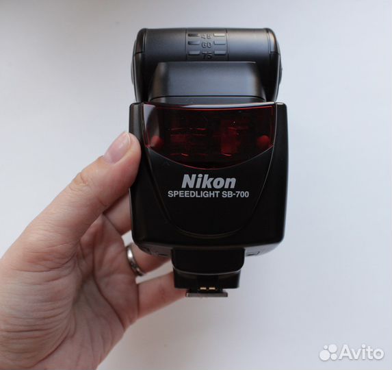 Nikon speedlight sb 700
