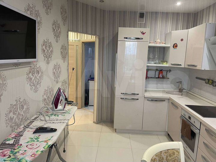 1-к. квартира, 40 м², 10/25 эт.