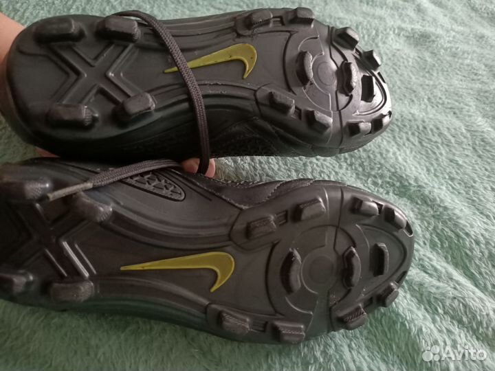 Бутсы nike р.35-35.5