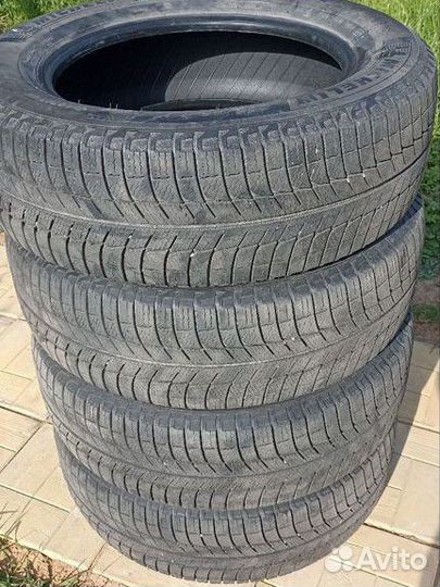 Michelin X-Ice 3 225/65 R17 102T