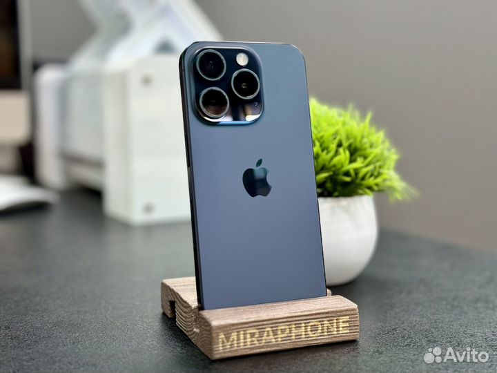 iPhone 15 Pro, 256 ГБ