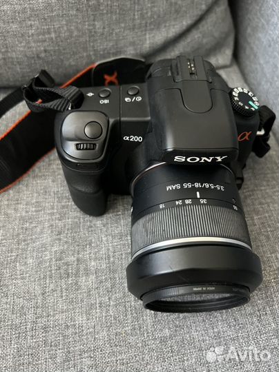 Зеркальный фотоаппарат sony alfa 200