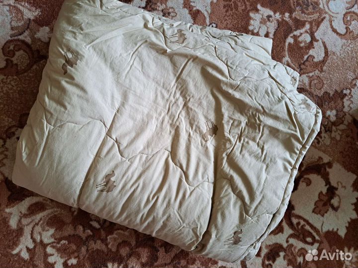 Одеяло верблюжья шерсть 200*220