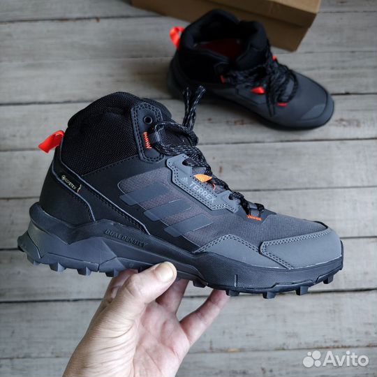 Кроссовки термо Adidas AX4 Gore-tex