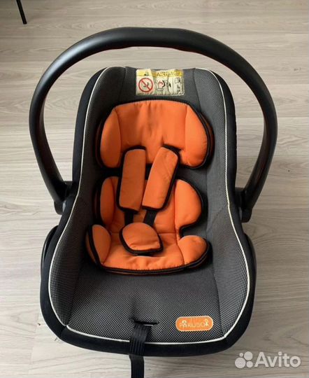 Детское автокресло от 0 до 13кг