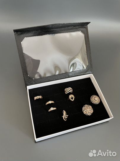 Шкатулки и органайзеры для украшений