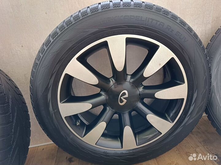 Nokian Tyres Hakkapeliitta R2 SUV 285/50 R20 116R