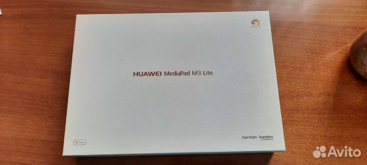 Планшет Huawei Mediapad m3 lite 10